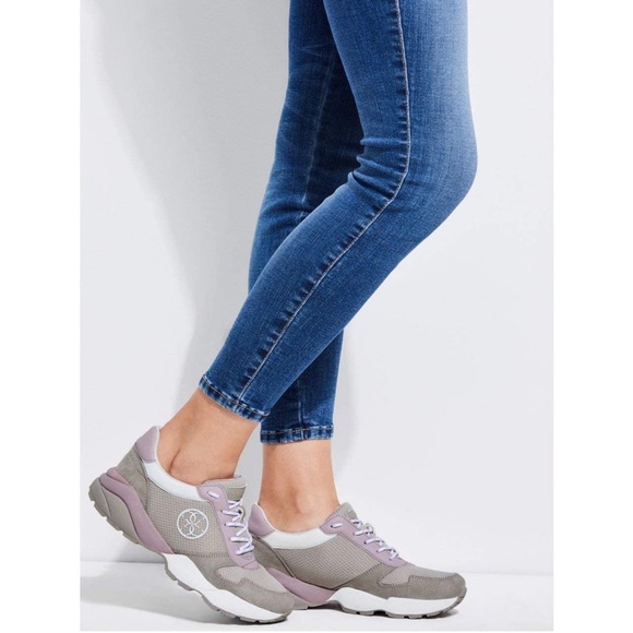 Guess Women's Speed Color-Block Sneakers SZ 8.5 - Picture 1 of 8